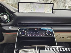 Genesis GV80 2.5T Бензин AWD 2023 года из Южной Кореи