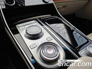 Genesis GV80 2.5T Бензин AWD 2023 года из Южной Кореи