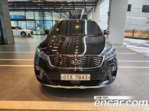 Kia Sorento Дизель 2.0 2WD 2020 года из Южной Кореи