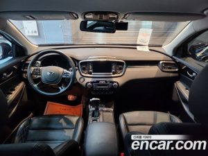 Kia Sorento Дизель 2.0 2WD 2020 года из Южной Кореи