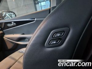 Kia Sorento Дизель 2.0 2WD 2020 года из Южной Кореи