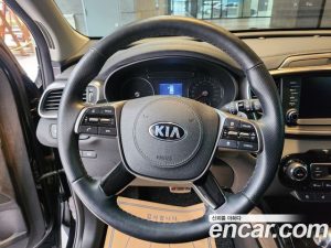 Kia Sorento Дизель 2.0 2WD 2020 года из Южной Кореи