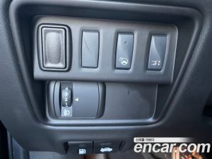 Renault-KoreaSamsung QM6 2.0 GDe Premiere 2WD 2020 года из Южной Кореи