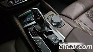 BMW 5-Series 530i M Sport Plus 2020 года из Южной Кореи