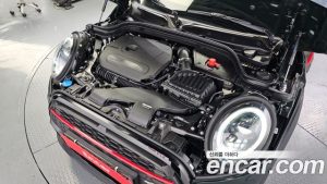 Mini Cooper JCW 2023 года из Южной Кореи