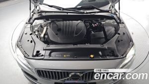 Volvo S90 B5 ULTIMATE Bright 2023 года из Южной Кореи