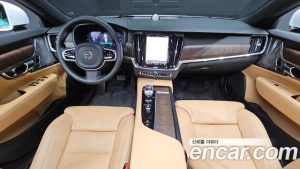 Volvo S90 B5 ULTIMATE Bright 2023 года из Южной Кореи