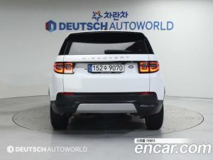 Land Rover Discovery Sport D150 S 2020 года из Южной Кореи