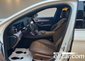 Mercedes-Benz E-Class E250 Avantgarde 2020 года из Южной Кореи