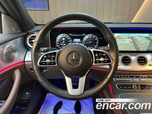 Mercedes-Benz E-Class E250 Avantgarde 2020 года из Южной Кореи