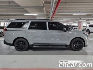 Kia Carnival HEV 9-Seater Gravity 2024 года из Южной Кореи