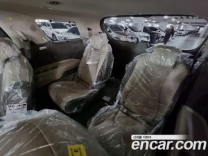 Kia Carnival HEV 9-Seater Gravity 2024 года из Южной Кореи