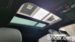 Hyundai Grandeur 2.5 Бензин 2WD 2023 года из Южной Кореи