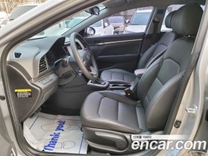 Hyundai AVANTE 1.6 2020 года из Южной Кореи