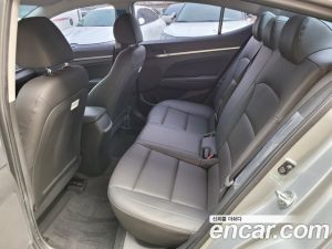 Hyundai AVANTE 1.6 2020 года из Южной Кореи