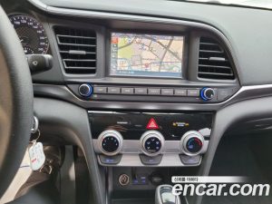Hyundai AVANTE 1.6 2020 года из Южной Кореи