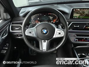 BMW 7-Series 740d xDrive M Sport 2020 года из Южной Кореи