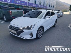 Hyundai AVANTE 1.6 2020 года из Южной Кореи