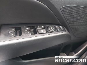 Hyundai AVANTE 1.6 2020 года из Южной Кореи