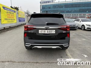 Kia Seltos Бензин 1.6 Turbo 2WD 2020 года из Южной Кореи