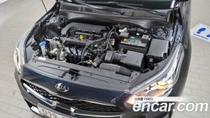 Kia K3 2020 года из Южной Кореи
