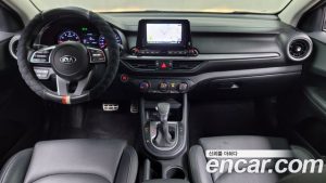 Kia K3 2020 года из Южной Кореи