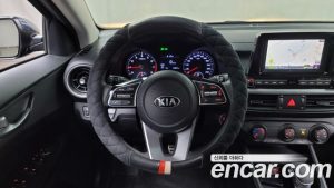 Kia K3 2020 года из Южной Кореи