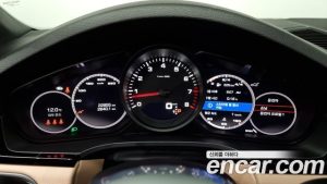 Porsche Cayenne 3.0 Coupe 2021 года из Южной Кореи