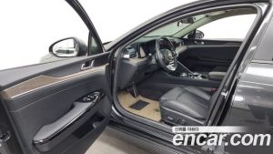 Kia K5 Noblesse 2021 года из Южной Кореи