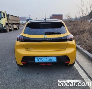 Peugeot 208 GT Line 2021 года из Южной Кореи