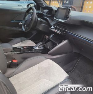 Peugeot 208 GT Line 2021 года из Южной Кореи