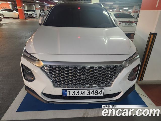Hyundai Santafe Бензин 2.0T 2WD 2020 года из Кореи