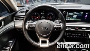 Kia K5 2.0 2020 года из Южной Кореи