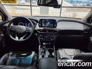 Hyundai Santafe Бензин 2.0T 2WD 2020 года из Южной Кореи