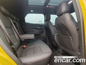 ChevroletGMDaewoo Trailblazer 1.3 Turbo 2WD 2024 года из Южной Кореи