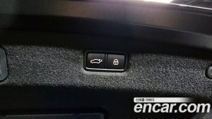 Genesis G90 3.3 T AWD 2019 года из Южной Кореи