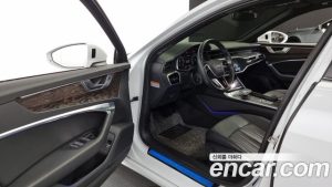 Audi A6 45 TFSI 4WD Premium 2020 года из Южной Кореи