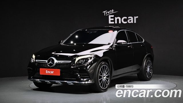 Mercedes-Benz GLC-Class GLC300 4MATIC AMG Line Coupe 2019 года из Кореи