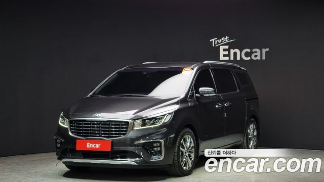 Kia Carnival 9-Seater Noblesse Special 2020 года из Кореи