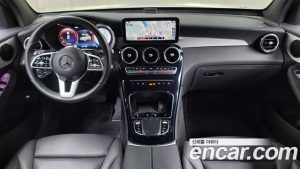 Mercedes-Benz GLC-Class GLC220 d 4MATIC 2021 года из Южной Кореи