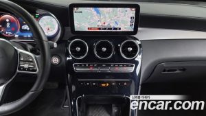 Mercedes-Benz GLC-Class GLC220 d 4MATIC 2021 года из Южной Кореи