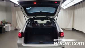 Mercedes-Benz GLC-Class GLC220 d 4MATIC 2021 года из Южной Кореи