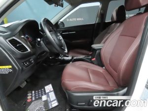 Kia Seltos Бензин 1.6 Turbo 2WD 2020 года из Южной Кореи