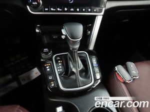 Kia Seltos Бензин 1.6 Turbo 2WD 2020 года из Южной Кореи