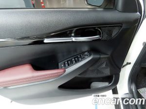 Kia Seltos Бензин 1.6 Turbo 2WD 2020 года из Южной Кореи