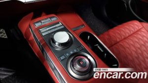 Genesis GV70 2.5T Бензин AWD 2023 года из Южной Кореи