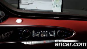 Genesis GV70 2.5T Бензин AWD 2023 года из Южной Кореи