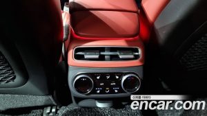 Genesis GV70 2.5T Бензин AWD 2023 года из Южной Кореи