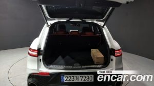 Genesis GV70 2.5T Бензин AWD 2023 года из Южной Кореи