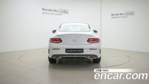 Mercedes-Benz C-Class C200 Coupe 2023 года из Южной Кореи